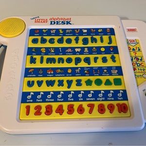 Vintage 90s Vtech Talking Little Smart Alphabet Desk Learning Toy; works